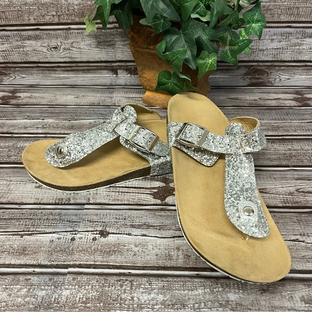 Mudd Silver Glitter Thong Sandal Big Girl size 5 Women’s size 7 - Picture 7 of 13